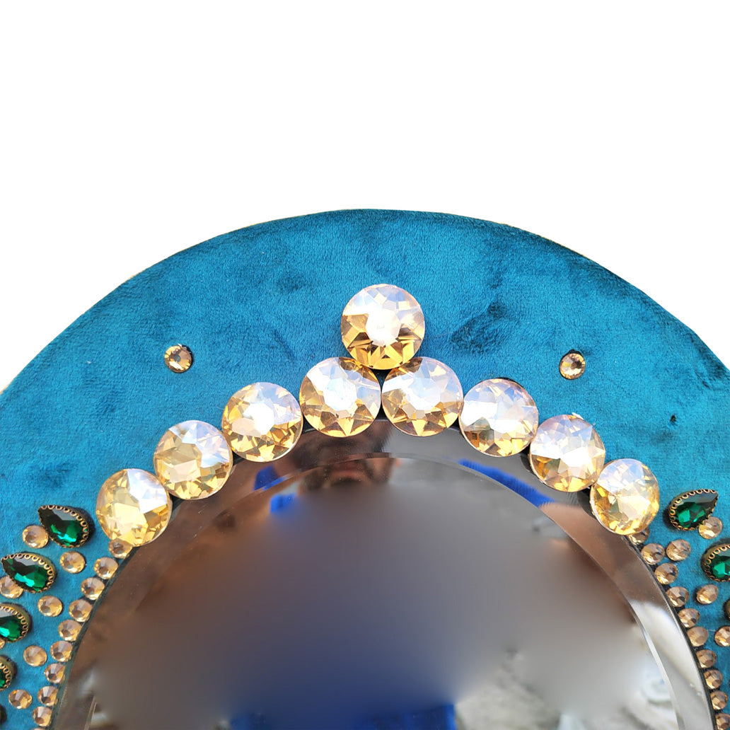 TriBro Oval Shape Luxury Handmade Mirror with Blue Golden and Green color closeup